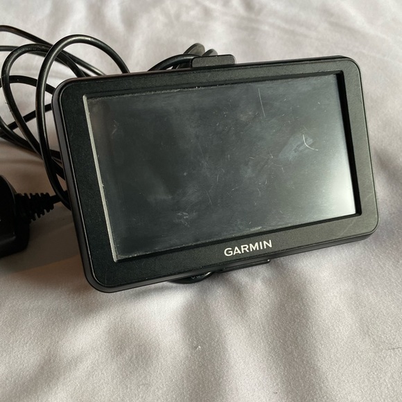 Garmin GPS - Picture 3 of 3